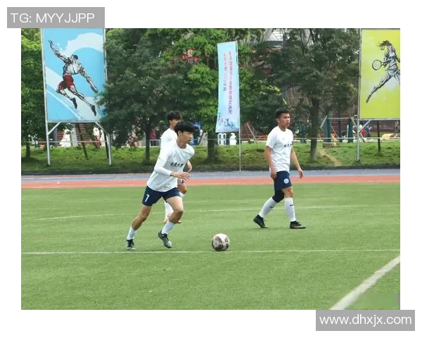 足球明星飞哥来了带你领略绿茵场上的激情与荣耀